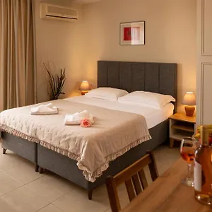 Pensiune Rodos House, Pomorie